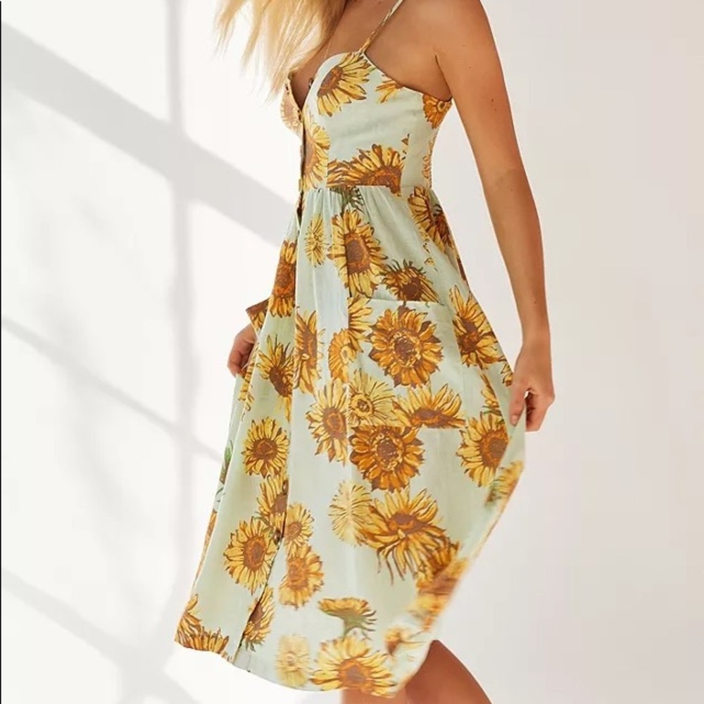 UO Cooperative Emilia Sunflower Midi Dress XS